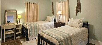 Lovely 2-bedroom downtown apartment in charming Lafayette