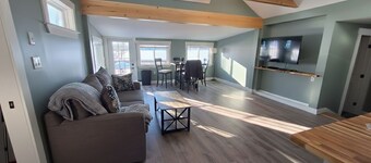 Modern Hermon Pond Retreat: 25ft to Shore, 15m to Bangor, Ice Fishing!