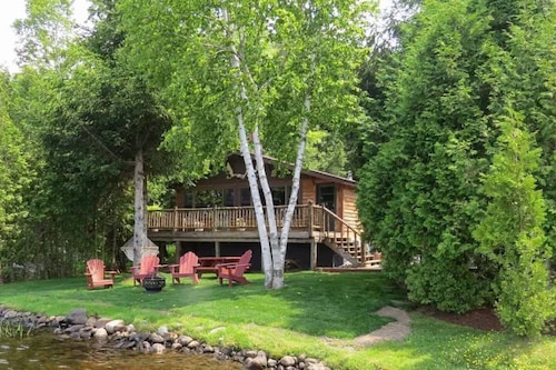 All 4 Cabins on Lake Colby