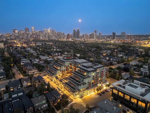 Family Condo w Kids Den, FREE Banff Pass