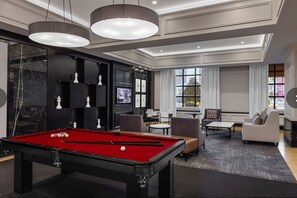 Games room - Cozy 1-bedroom villa in Las Vegas! Formula 1 Dates!!! (Las Vegas)