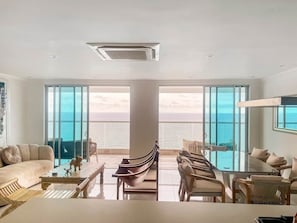 Interior - Super Luxury Beachfront 4BR w/ Ocean view Balcony (Cartagena)