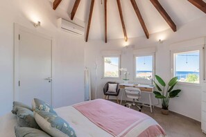3 habitaciones y caja de seguridad en la habitación 