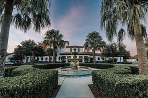 Property grounds - Spacious 8BR Pool Villa | Free Resort Access (Four Corners)