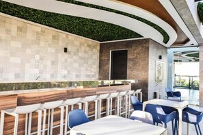 Dining - Modern studio with amazing ocean view rooftop pool - 5 min walking to beach !!!! (Playa del Carmen)