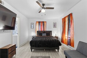 Fer et planche à repasser, Wi-Fi, draps fournis