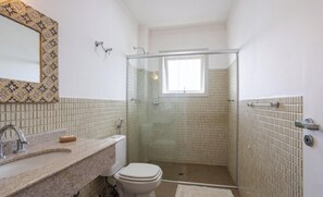 Basic Apartment | Bathroom - Cozy Apartments in Campos do Jordao LVR (Campos do Jordão)