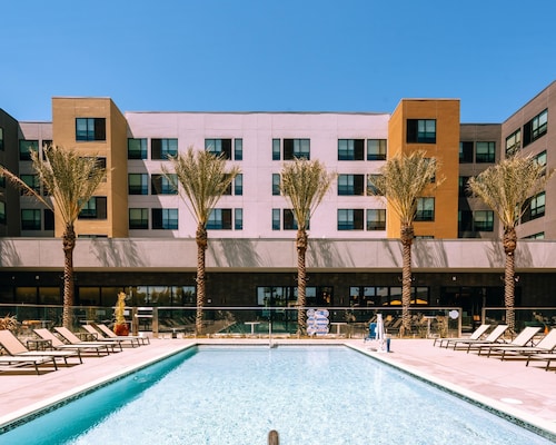 Hyatt Place Ontario Airport