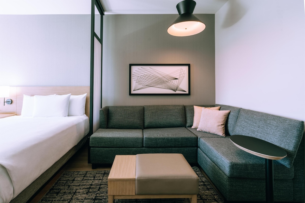 In-room safe, desk, laptop workspace, blackout curtains
