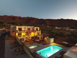 Exterior - Beautiful Lodge in the heart of Moab, Utah (Moab)