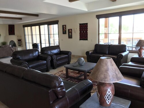 Beautiful Lodge in the heart of Moab, Utah