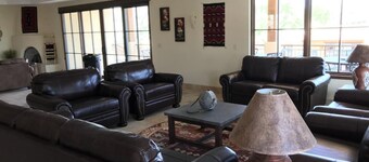 Beautiful Lodge in the heart of Moab, Utah