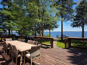 Outdoor dining - The Gathering Shore | Arcade | Kayaks | Lake Toys (Necedah)