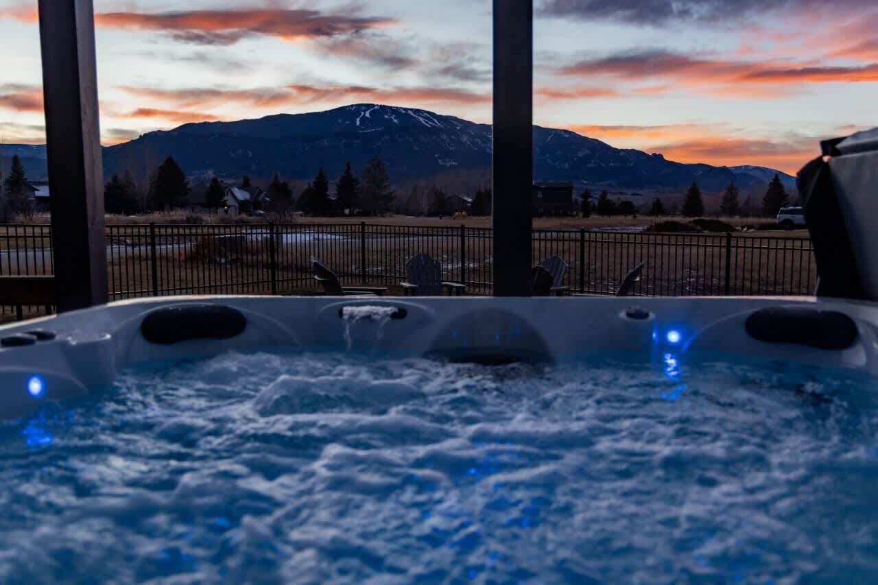 Bain à remous extérieur