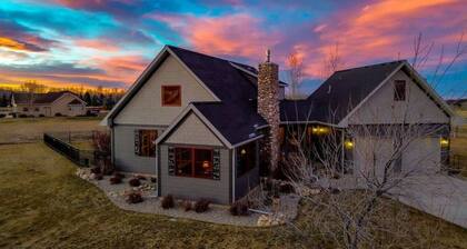 The Glen on Pine Ridge- Hot Tub- Pet Friendly-AC