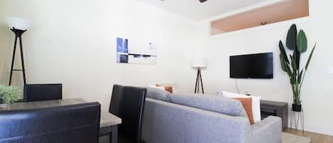 Apartment | 1 bedroom, Internet