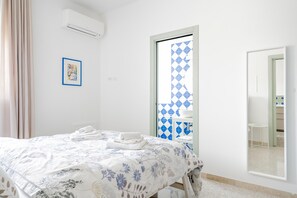 1 bedroom, iron/ironing board, travel crib, WiFi - Eos Serenity Suite, Bright and Modern Apartment in the city center (Siracusa)