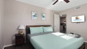 2 bedrooms, iron/ironing board, travel cot, WiFi