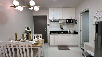 Microwave, oven, stovetop