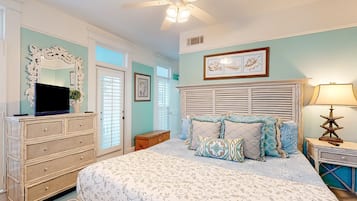 Cottage, Multiple Beds, Pool Access, City View (True Knot Cottage) | 3 bedrooms, individually decorated, individually furnished, bed sheets