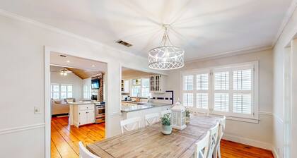 Classic Coastal Home With Game Room & Private hot tub - Walk to Beaches