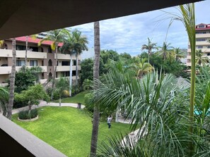 Property grounds - Cabo Wave Condos- Marina Sol  D303 (Cabo San Lucas)