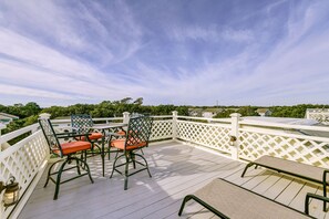 House, Multiple Beds, Pool Access, Beach View (Camellia Villa) | Outdoor dining - Beach Cottage With Private Pool & Spa, Ocean Views, & Shared Pool Access (St. Simons Island)