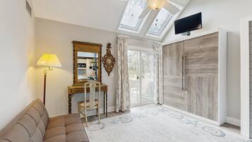 Condo, nhiều giường, sân hiên (669 N Golf Villas (Unit A)) | 1 phòng ngủ, trang trí khác biệt