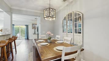 House, Multiple Beds, Patio, Pool View (St Simons Serenity) | 3 bedrooms, individually decorated, individually furnished, bed sheets