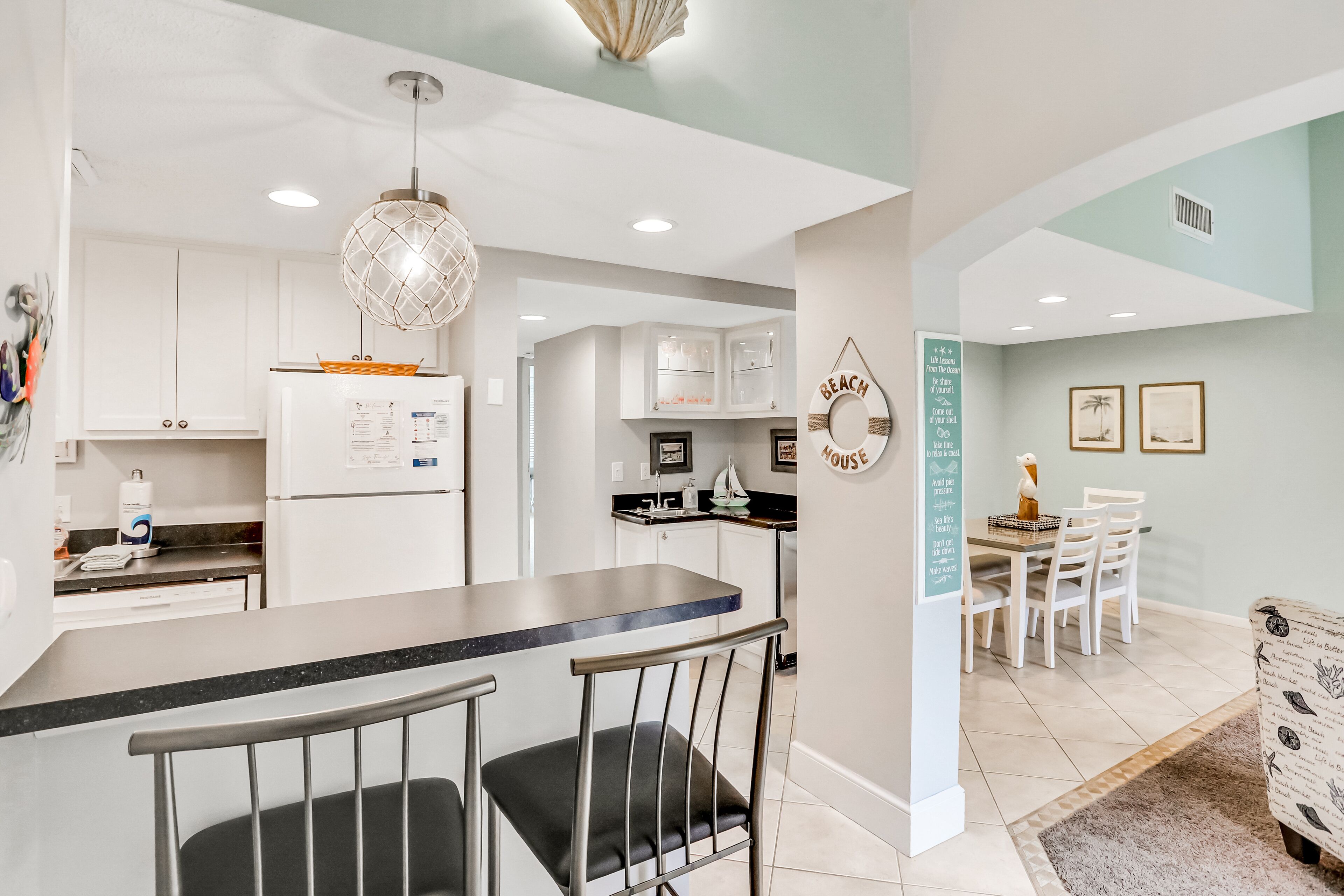 Apartment, Mehrere Betten, Terrasse, Poolblick (1123 Beach Walker) | Eigene Küche