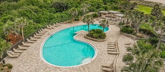 Charming Amelia Island Plantation Condo With Balcony, AC, Washer/dryer & Pool