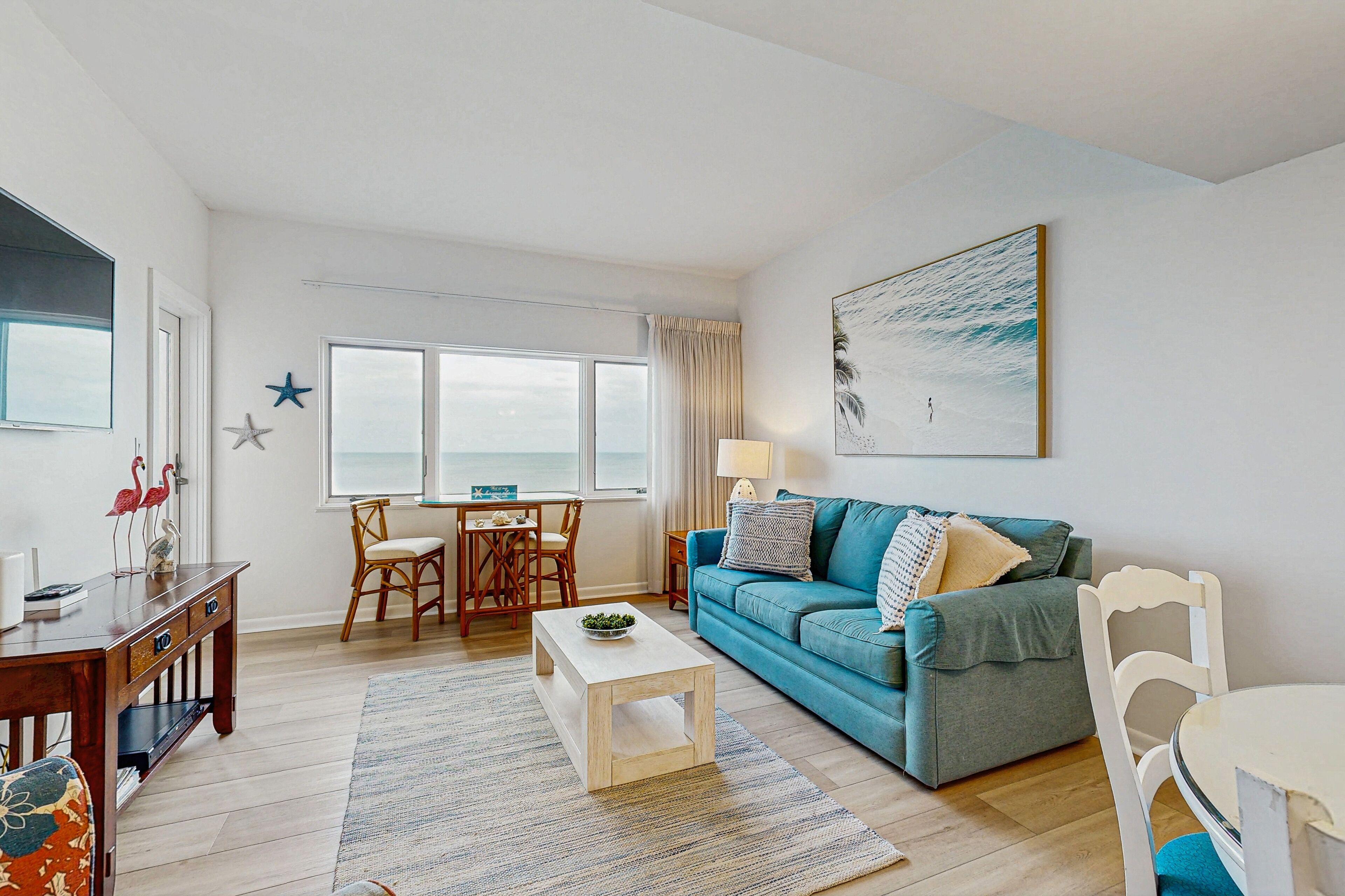 Condo, 2 Queen Beds, Balcony, Beach View (233 Sandcastles) | Living area