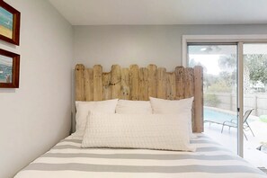 Maison, plusieurs lits, accès piscine, vue piscine (Beachy Keen)