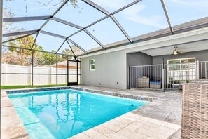 Outdoor pool - Brand-new Duplex With Screened Pool, Furnished Lanai, Grill, AC, & Washer/dryer (Palm Coast)