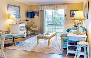 Kondominium, 1 Tempat Tidur Queen dengan tempat tidur Sofa, balkon (Catch Me at the Conch) | Area keluarga