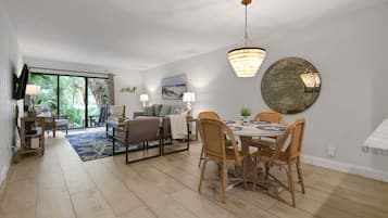Condo, Multiple Beds, Patio, Ocean View (2104 Beach Wood) | Interior