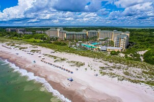 Una playa cerca