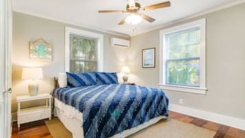 House, Multiple Beds, Patio, Garden View (Jewel's Inlet) | 5 bedrooms, individually decorated, individually furnished, bed sheets