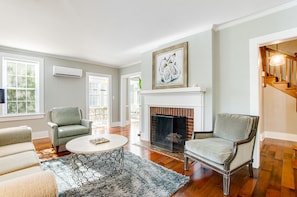 House, Multiple Beds, Patio, Garden View (Jewel's Inlet) | Living area - Beautiful, Classic Home With Free Wifi, a Full Kitchen, Sunroom, & Enclosed Yard (St. Simons Island)