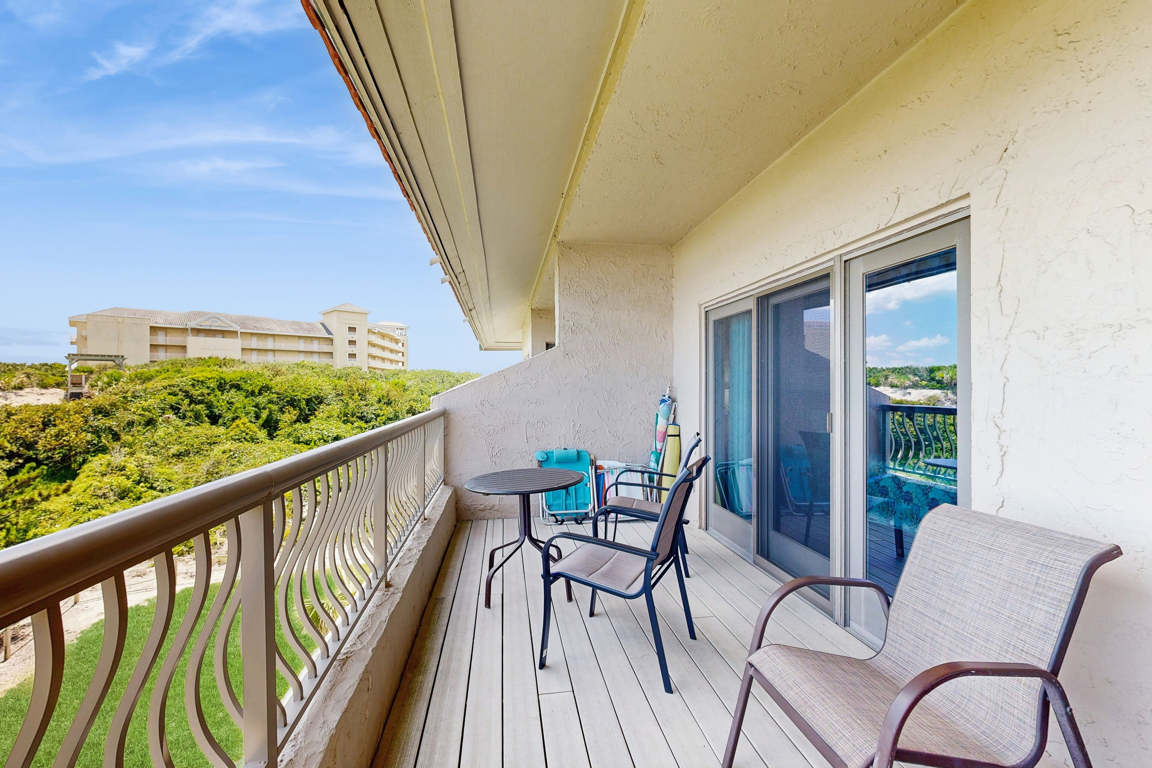 Huoneisto, 1 suuri parisänky ja vuodesohva, pääsy uima-altaalle (226 Sandcastles King Suite) | Näkymä huoneesta