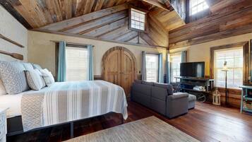 Huis, Meerdere bedden, terras, uitzicht op tuin (Villa Vista Estate) | 4 slaapkamers, individueel gedecoreerd, individueel gemeubileerd