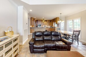 House, Multiple Beds, Patio, Garden View (Papa's Place) | Living area - Beautiful Home With Modern Conveniences - Close to the Beach, Dogs Welcome (St. Simons Island)