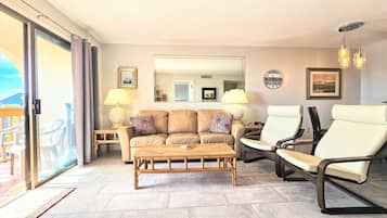 Appart'hÎtel, plusieurs lits, accÚs piscine, vue océan (Castawaves) | Coin séjour