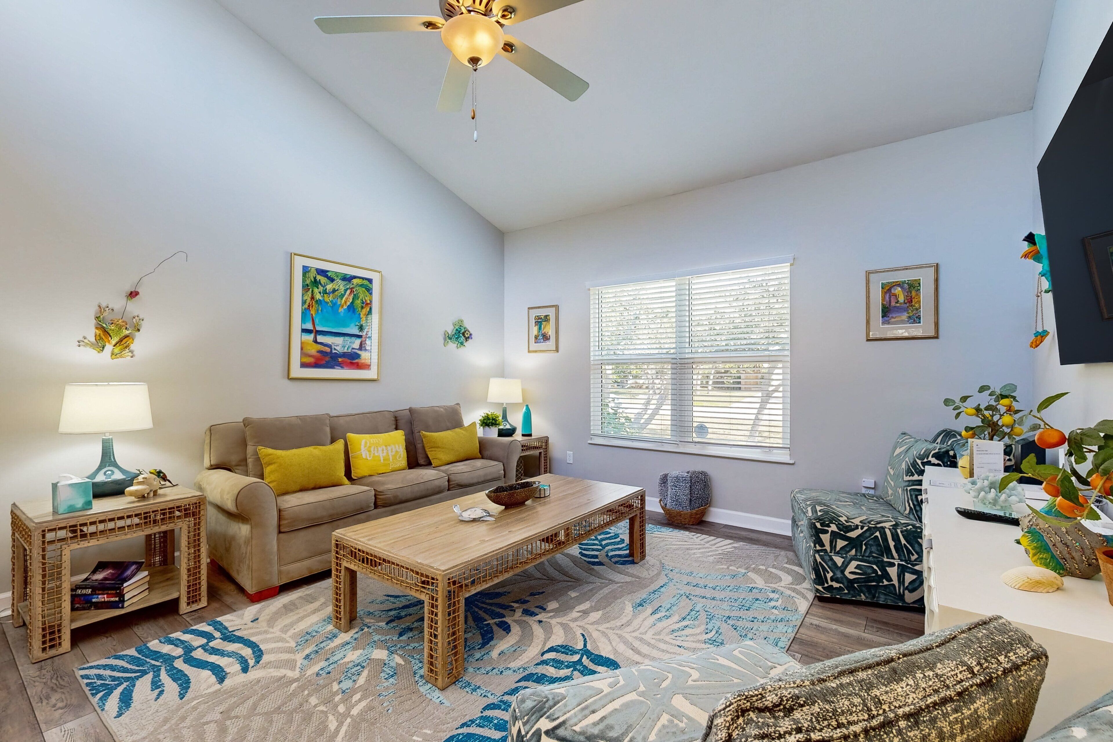 House, Multiple Beds, Patio, Garden View (Three Little Birds Paradise) | Living area
