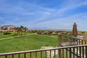 View from room - Beautiful Amelia Island Townhome With Pool & Tennis, Central AC (Fernandina Beach)