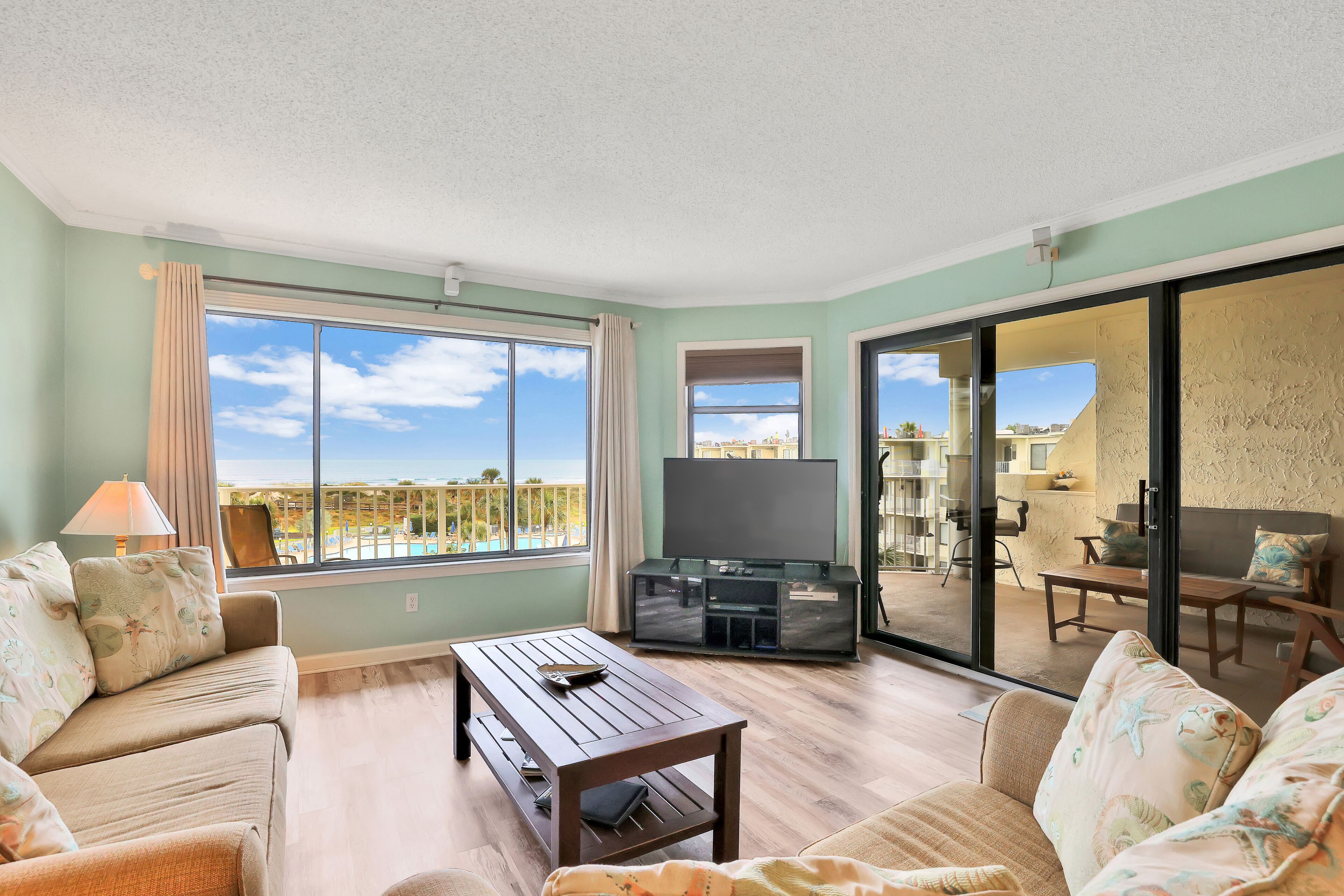 Condo, Multiple Beds, Pool Access, Ocean View (Colony Reef Condo Ocean View Dream) | Living area