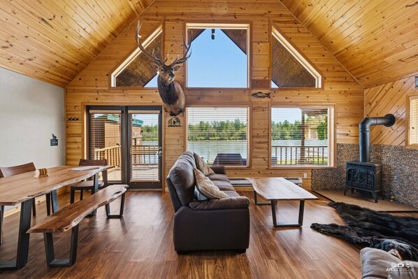 Interior - The Kenai River Cabin Collection (Soldotna)