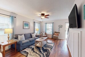 House, Multiple Beds, Patio, Garden View (Magnolia Cottage) | Living area - Charming Dog-friendly Home With Deck, Golf Nearby, Full Kitchen, & Washer/dryer (St. Simons Island)