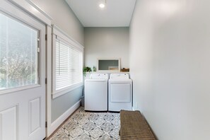 House, Multiple Beds, Patio, Garden View (Audubon Cottage) | Laundry - Classy Cottage With a Washer/dryer, Central AC, & Fast Wifi - Near Beaches (St. Augustine)