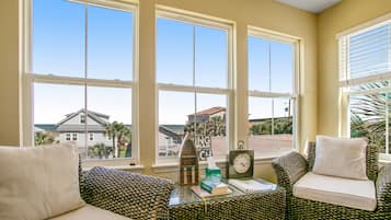 House, Multiple Beds, Patio, Partial Ocean View (Sea Oats Retreat) | Living area